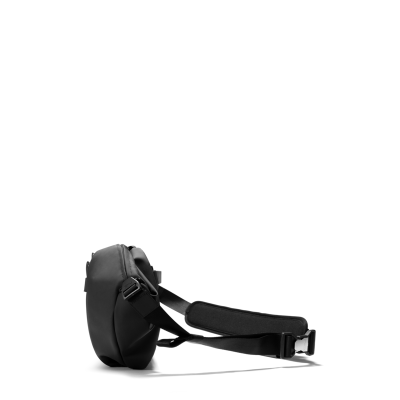 Cache-H1-7-BLACK